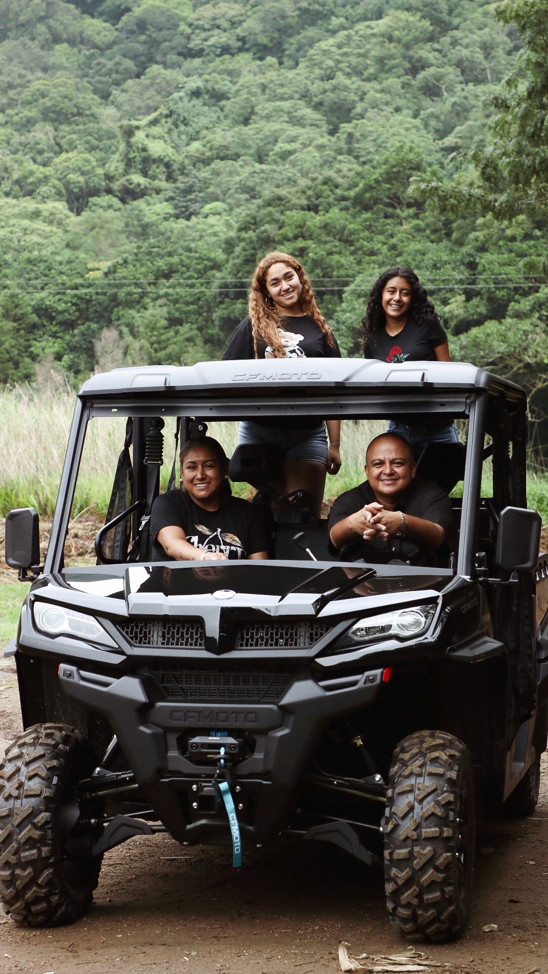 Grupo de visitantes de Xtreme Tours Apaneca